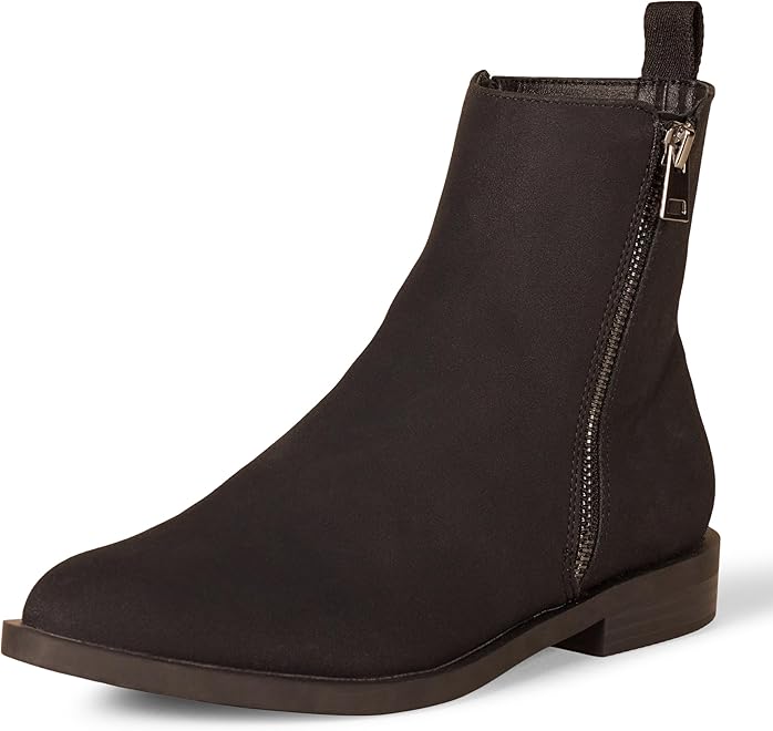 Women's Exterior Zip Flat Ankle Boot